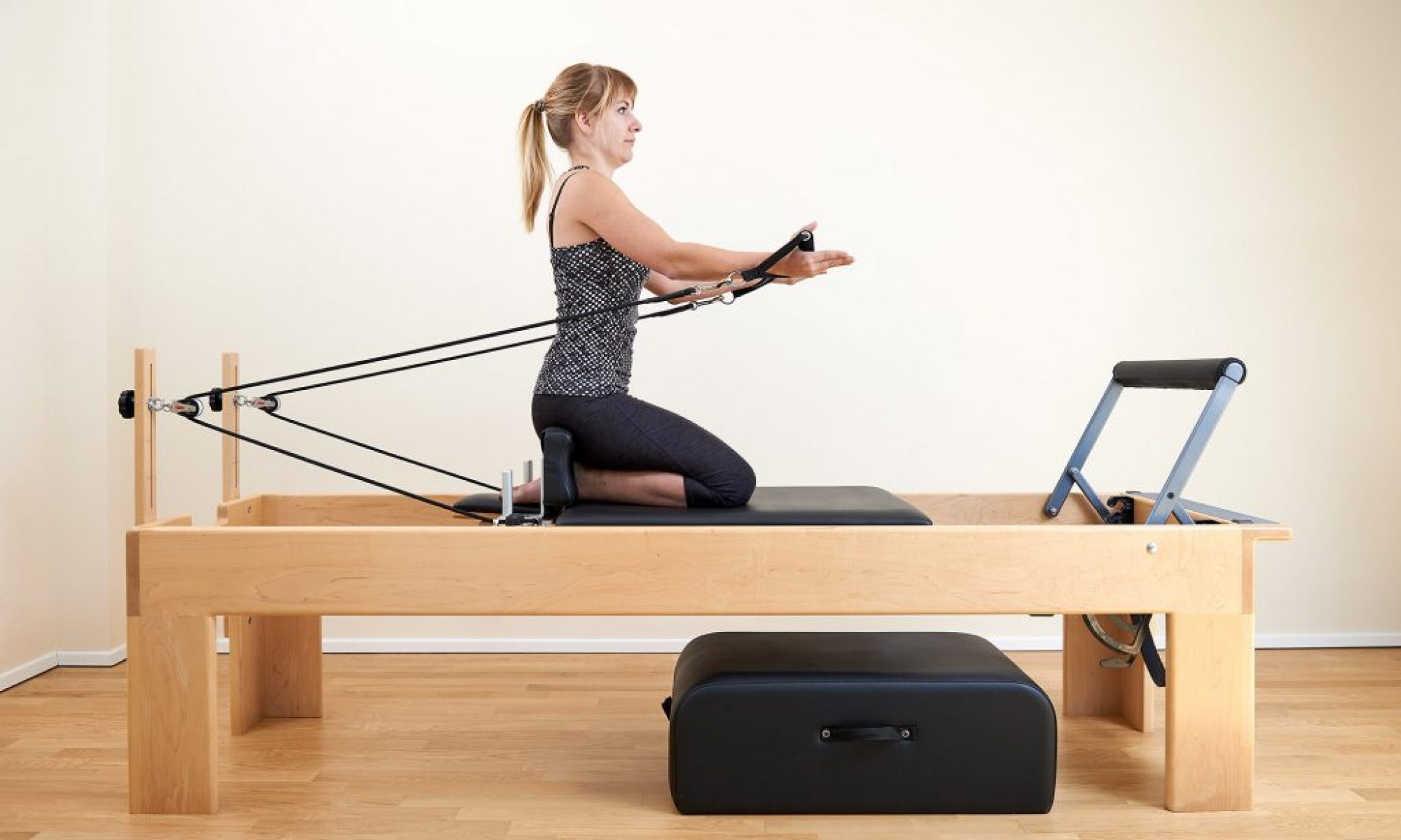FRONT ROWING